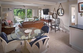 Cove Inn on Naples Bay