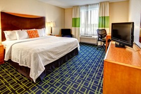 Fairfield Inn & Suites Naples