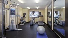 Holiday Inn Express & Suites Naples Downtown - 5th Avenue