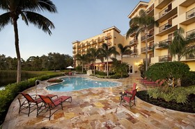 Inn at Pelican Bay