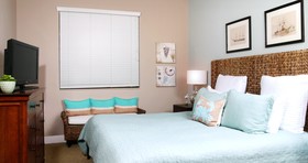 Naples Bay Resort