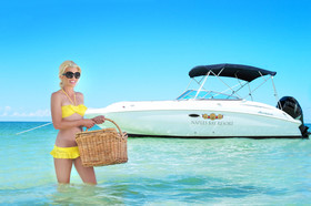 Naples Bay Resort