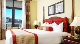 Naples Bay Resort