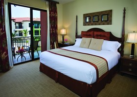 Naples Bay Resort