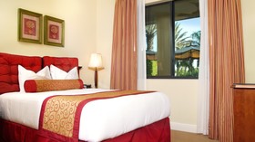 Naples Bay Resort