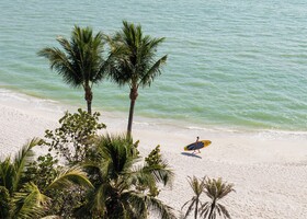 Naples Beach Club, A Four Seasons Resort