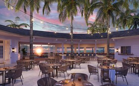 Naples Beach Club, A Four Seasons Resort