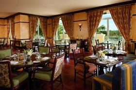 The Ritz-Carlton Naples, Tiburón