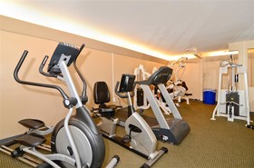 Best Western Navarre Waterfront