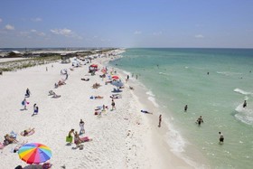 Best Western Navarre Waterfront