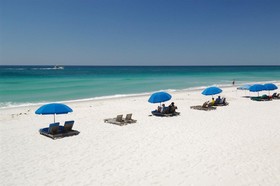 Best Western Navarre Waterfront