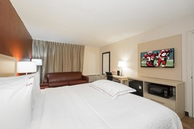 Days Inn by Wyndham Neptune Beach