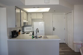 Grand Shores West