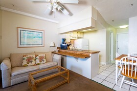 Grand Shores West