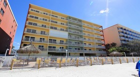 Ram Sea by Teeming Vacation Rentals