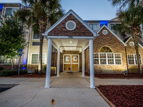 Microtel Inn & Suites by Wyndham Ocala