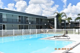 Super 8 by Wyndham Ocala I-75
