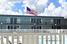 Super 8 by Wyndham Ocala I-75