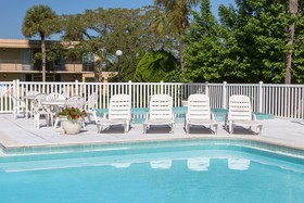 Super 8 by Wyndham Ocala I-75