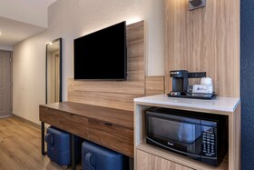 Best Western Plus Orlando East- UCF Area