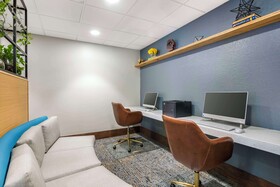 Best Western Plus Universal Inn