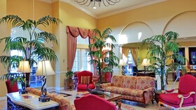 Lake Front Oasis