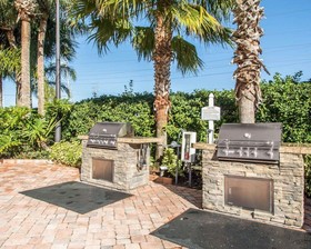 Orlando's Sunshine Resort ( Bluegreen Vacations )
