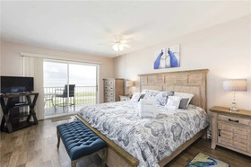 Starboard Light Condominium