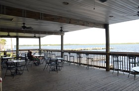 Quality Inn & Suites Riverfront