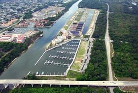 Yacht Harbor Village