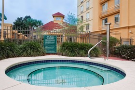 La Quinta Inn & Suites by Wyndham Panama City