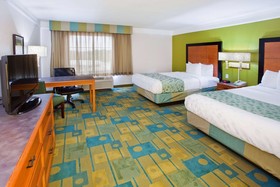 La Quinta Inn & Suites by Wyndham Panama City