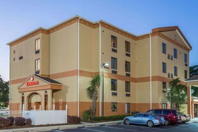 Ramada by Wyndham Panama City