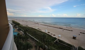 Aqua Resort by Teeming Vacation Rentals
