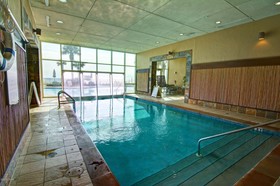 Aqua Resort by Teeming Vacation Rentals