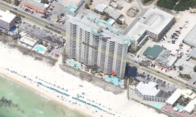 Aqua Resort by Teeming Vacation Rentals