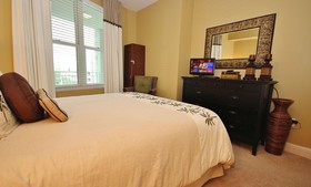 Aqua Resort by Teeming Vacation Rentals