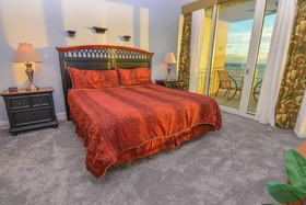 Aqua Resort by Teeming Vacation Rentals