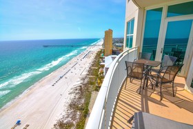 Aqua Resort by Teeming Vacation Rentals