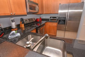 Aqua Resort by Teeming Vacation Rentals
