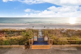 Aquavista Condominiums by Book That Condo