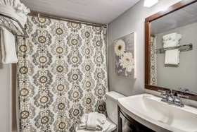Aquavista Condominiums by Book That Condo
