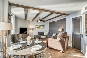 Aquavista Condominiums by Book That Condo