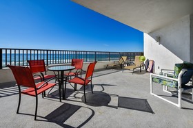 Aquavista Condominiums by Book That Condo