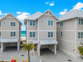Beach House - Reel Em Inn by Panhandle Getaways