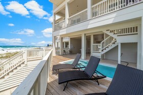 Beach House - Reel Em Inn by Panhandle Getaways