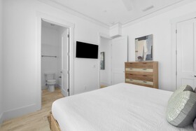 Beach House - Reel Em Inn by Panhandle Getaways