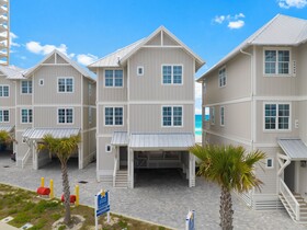 Beach House - Reel Em Inn by Panhandle Getaways