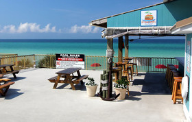 Chateau Beachfront Resort, BW Signature Collection