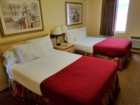 Chateau Beachfront Resort, BW Signature Collection